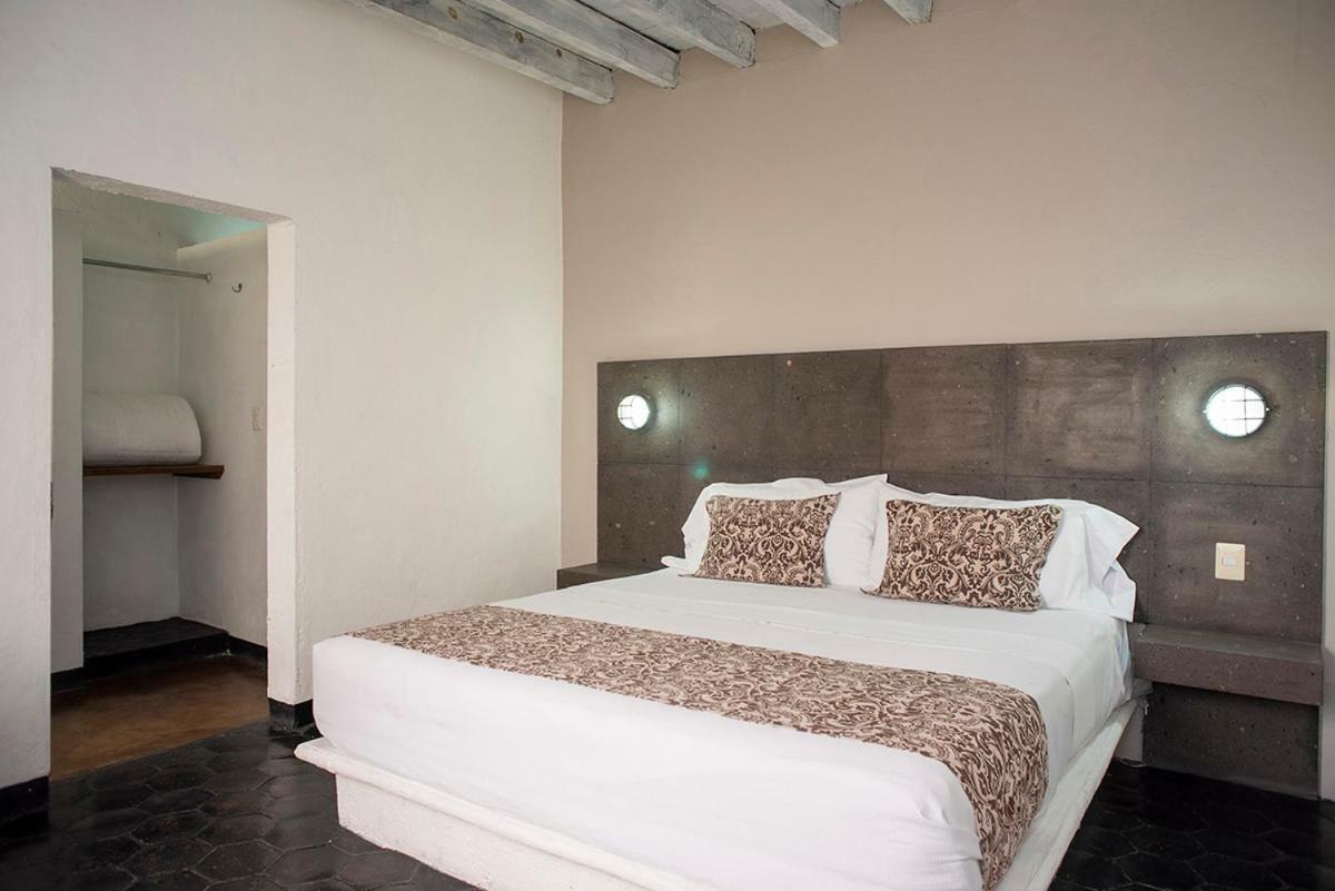 סאן מיגל דה אלנדה Hotel Suites Dali מראה חיצוני תמונה