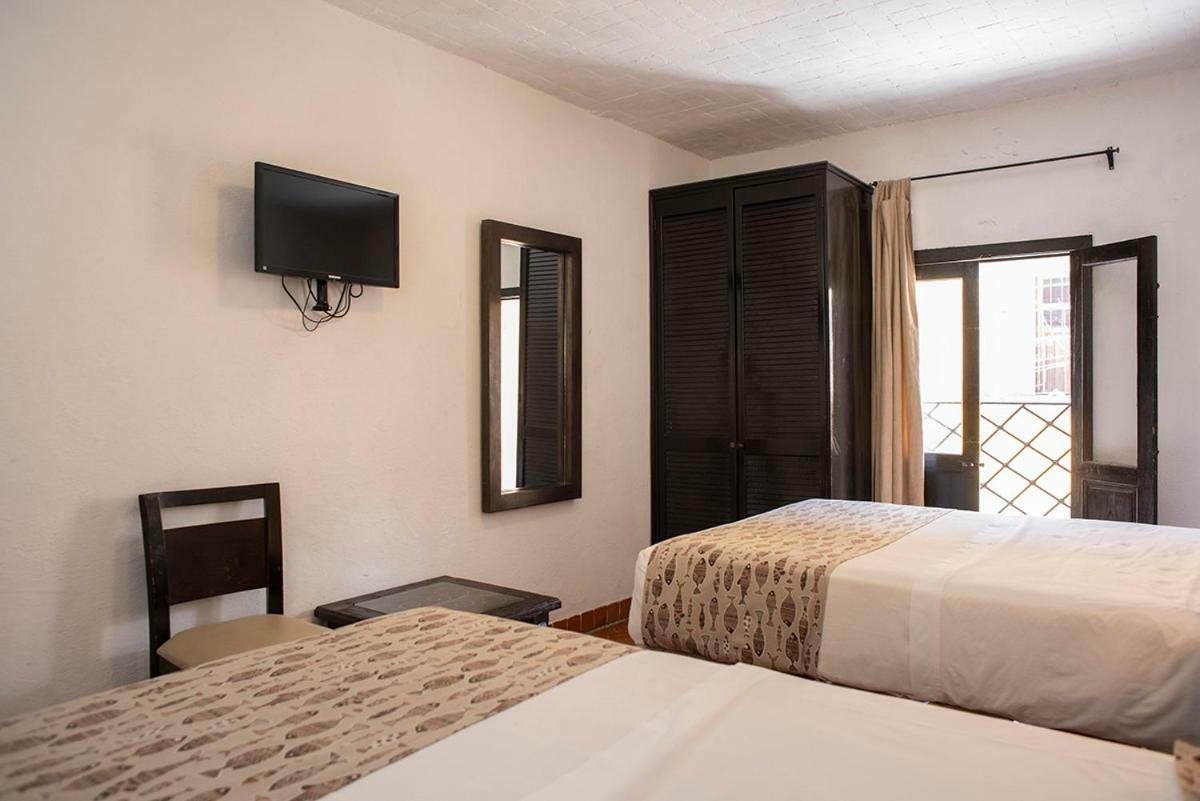 סאן מיגל דה אלנדה Hotel Suites Dali מראה חיצוני תמונה